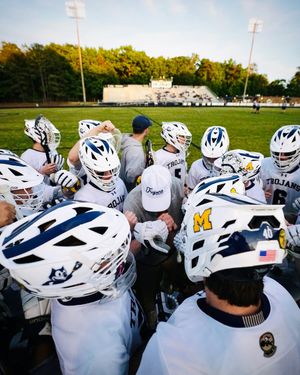 Image post by @midloboyslax on Instagram
