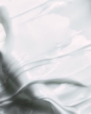 Image post by @lamer on Instagram