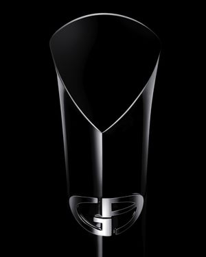 Image post by @armanibeauty on Instagram