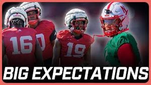 Video post by @hurrdatsports on YouTube