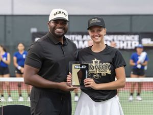 Image post by @sfa_tennis on Instagram