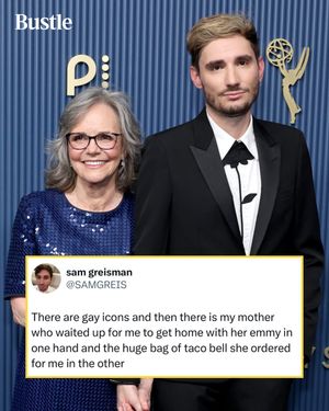 Image post by @bustle on Instagram