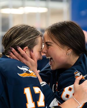 Image post by @hockeyhousepod on Instagram