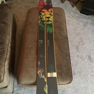 Image post by @j_skis on Instagram