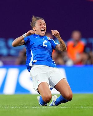 Image post by @azzurrefigc on Instagram