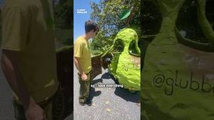 Video post by @supercarblondie on YouTube