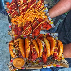 Image post by @daveshotchicken on Instagram