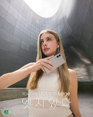 Image post by @samsungromania on Instagram