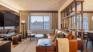 Image post by @AvondaleTravel on Facebook