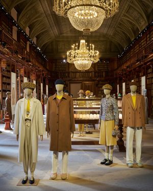 Image post by @loropiana on Instagram