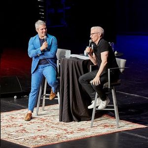 Image post by @chicagotheatre on Instagram