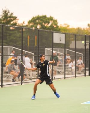 Image post by @carmelboystennis on Instagram