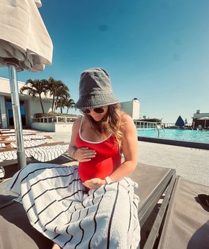 Image post by @kimklavel on Instagram