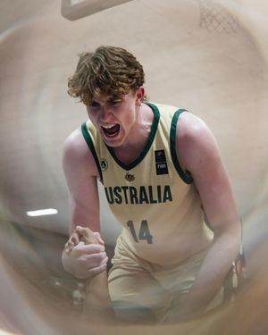 Image post by @basketballaus on Instagram