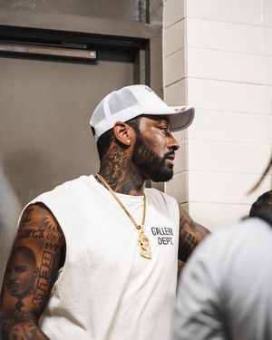 Image post by @itsqucreated on Instagram