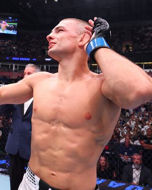 Image post by @ufcfra on Instagram