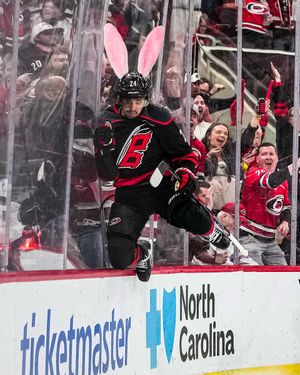 Image post by @Canes on Twitter