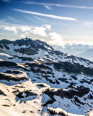 Image post by @whistlerblackcomb on Instagram
