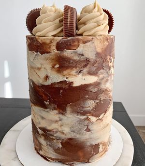 Image post by @theblondewhobakes on Instagram