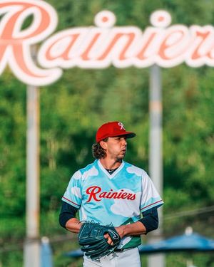 Image post by @tacomarainiers on Instagram