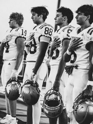 Image post by @brentwoodbruinsfootball on Instagram