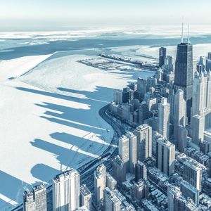 Image post by @ChooseChicago on Twitter