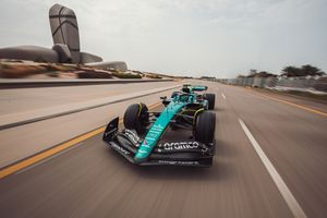 Image post by @race.service on Instagram