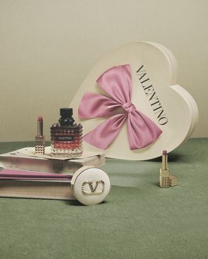 Image post by @valentino.beauty on Instagram