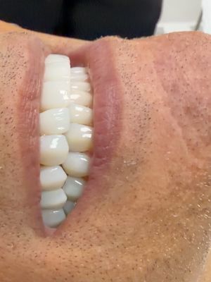 Image post by @drgsmile on Instagram