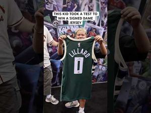 Video post by @Fanatics on YouTube