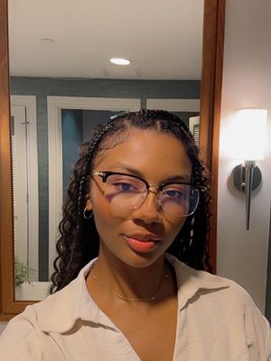Image post by @itssharonr on Instagram
