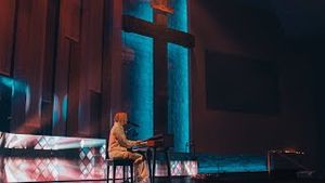 Video post by @hope_worship on YouTube