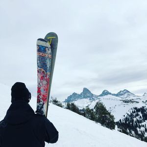 Image post by @j_skis on Instagram