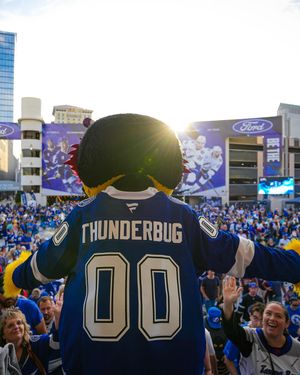 Image post by @thunderbugtbl on Instagram