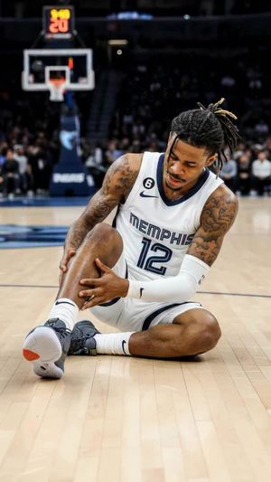 Video post by @magichourai on Facebook