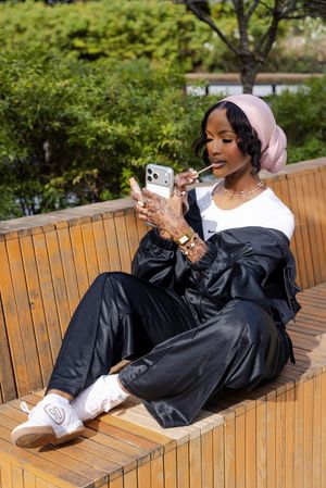 Video post by @doseofkhadija on TikTok