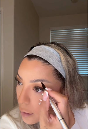 Video post by @imethodbeauty on TikTok
