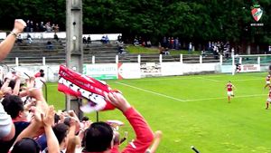 Video post by @merelinenseFC on Facebook