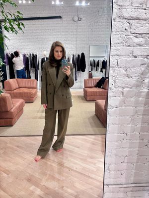 Image post by @thestylethatbindsus on Instagram