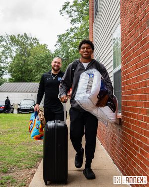 Image post by @memphisfootball on Instagram