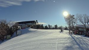 Video post by @mountsunapeeresort on Facebook