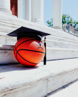 Image post by @uvawomenshoops on Instagram