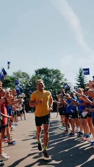 Video post by @brooksrunningde on Instagram