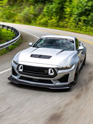 Image post by @rtrvehicles on Instagram