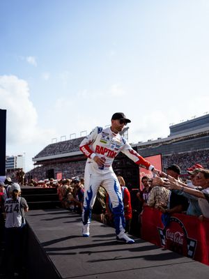 Image post by @williambyron on Instagram