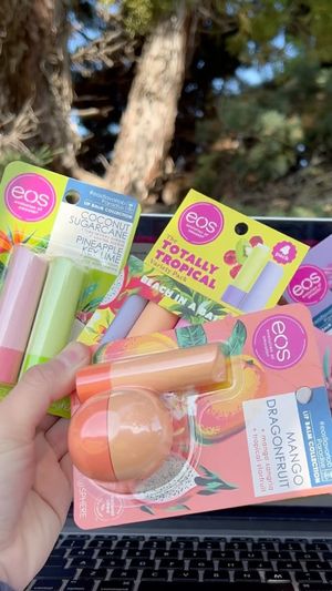 Video post by @eosproducts on Instagram