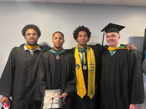 Image post by @tiffinuhoops on Instagram