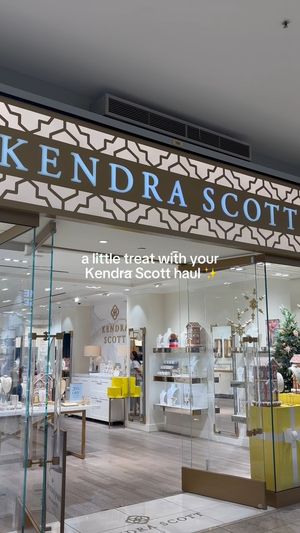 Video post by @WoodlandHillsMall on Facebook