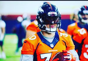 Image post by @phillip_lindsay on Instagram