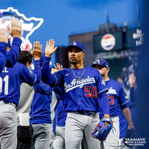 Image post by @Dodgers on Twitter